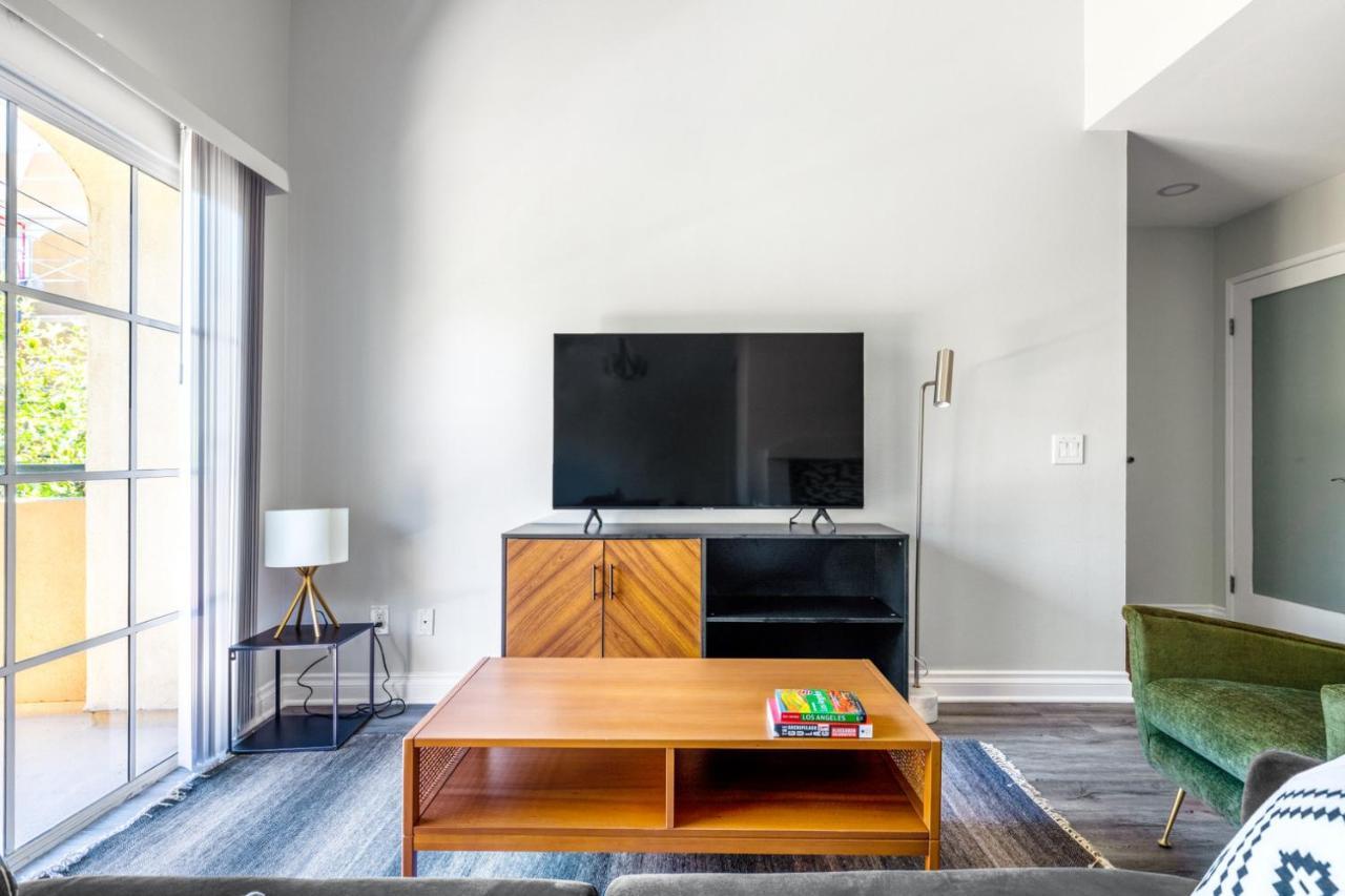 W Hollywood 2br Nr Tj W 3rd St Beverly Center Lax-444 Los Angeles