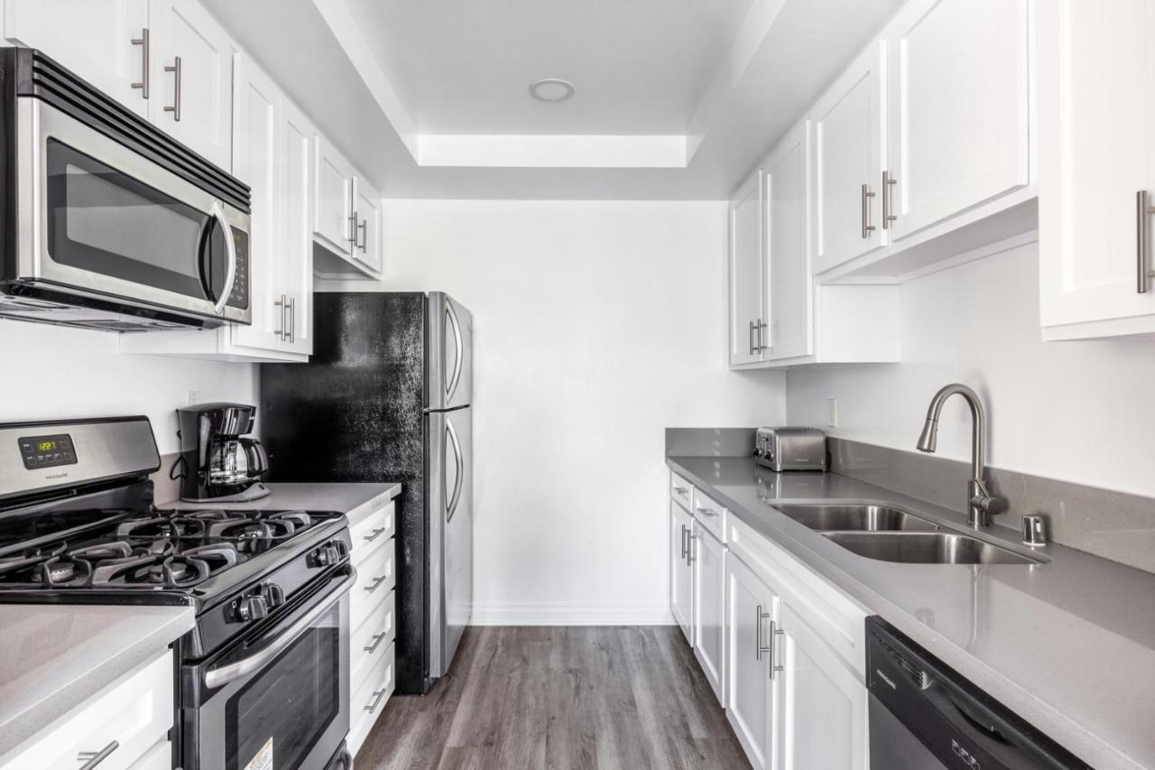 W Hollywood 2br Nr Tj W 3rd St Beverly Center Lax-444 * Los Angeles